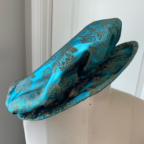 Handmade Teal Brocade Elizabethan Renaissance Tudor Hat - Picture 2 of 3
